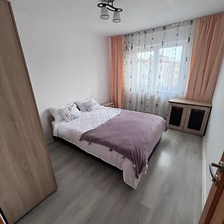 3 Rooms Aparthotel Brasov Exterior photo